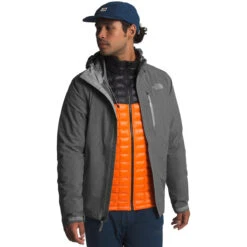 The North Face Men's Dryzzle Futurelight Jacket 7 The North Face Men's Dryzzle Futurelight Jacket -Winter Jacket Shop NF0A4AHM DYY hero